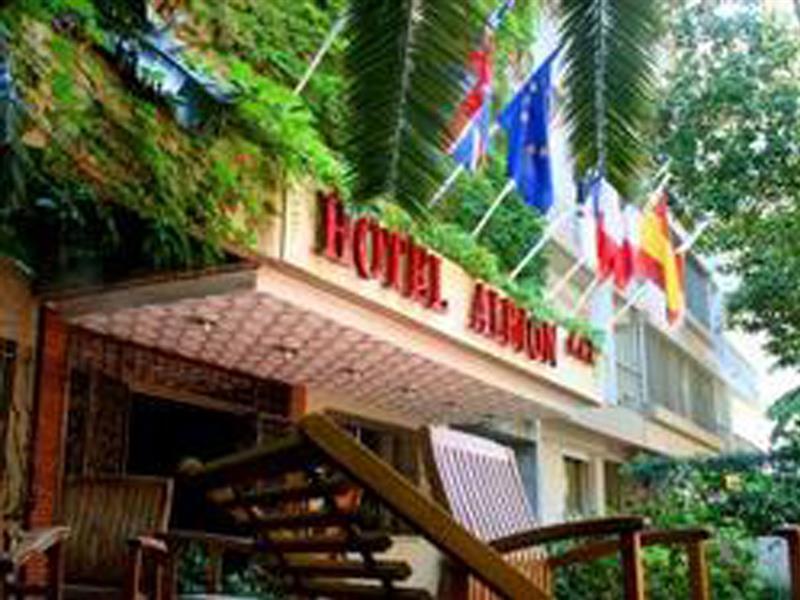 Hotel Albion Ajaccio  Exteriör bild